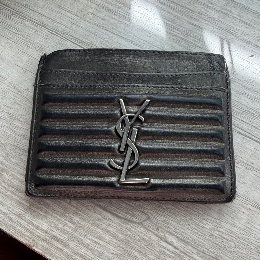 YSL card holder preloved has signs of wear